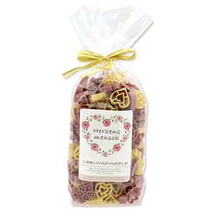 choco-lina-lieblingsnudeln-mix-herzensmensch-nudeln-im-cello image 1