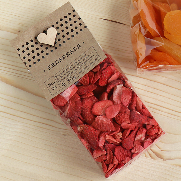 choco-lina-einfach-guat-erdbeeren-frucht-nascherei image 2