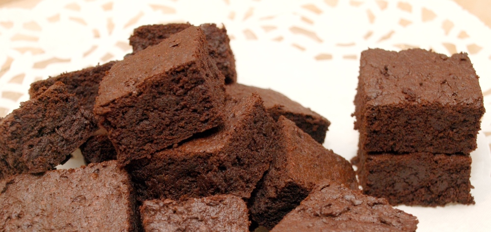 choco-lina-brownie-backmischung-schoko-zum-backen image 2