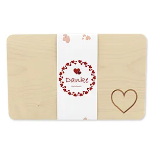 choco-lina-k-chenhelfer-holzbrett-herz-danke-graviert image 1